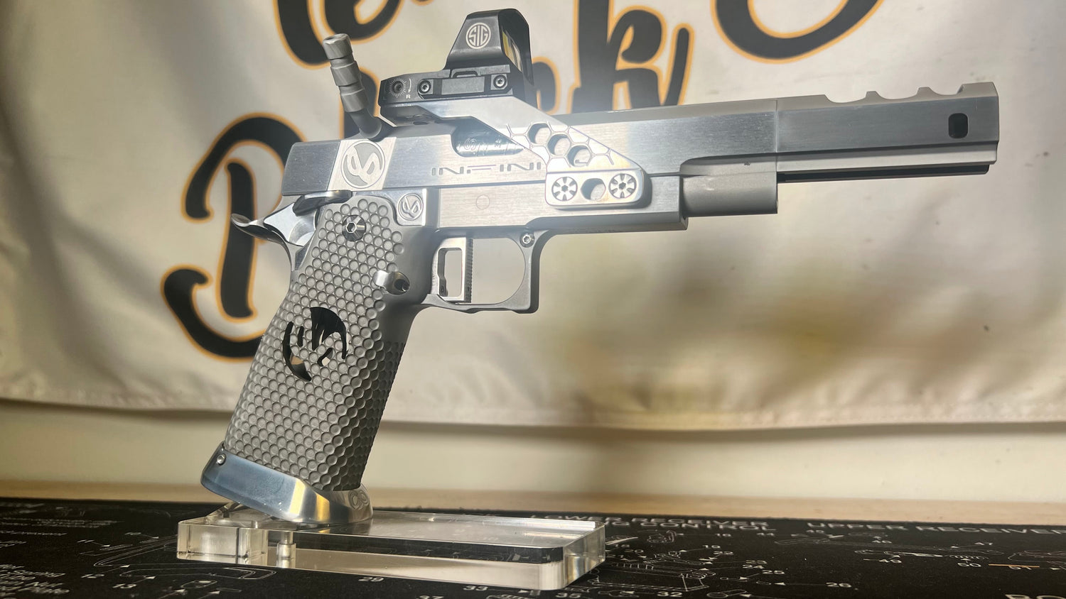 Infinity 38SuperComp Race Gun